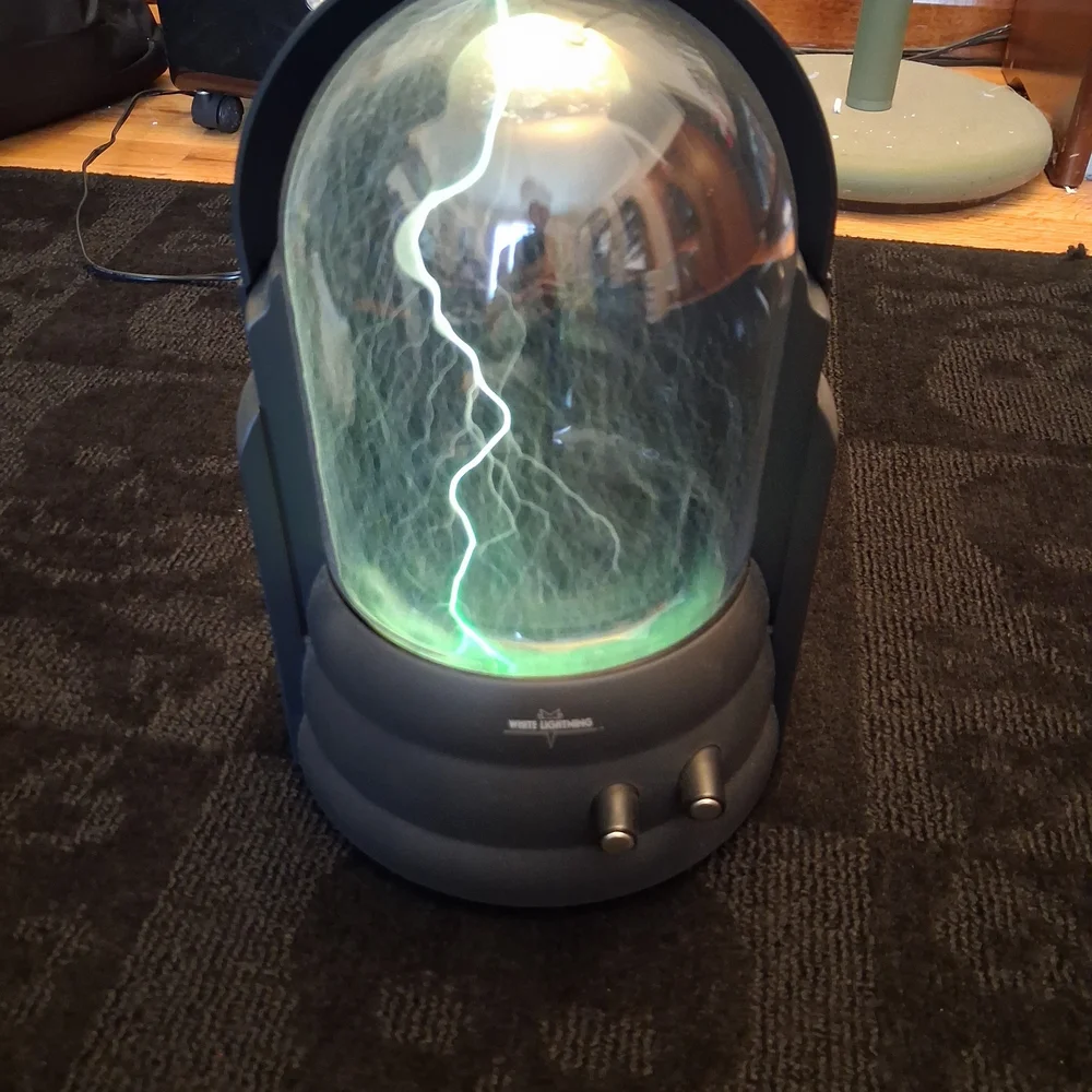 Black Plasma Ball Lamp - Picture 1 of 8